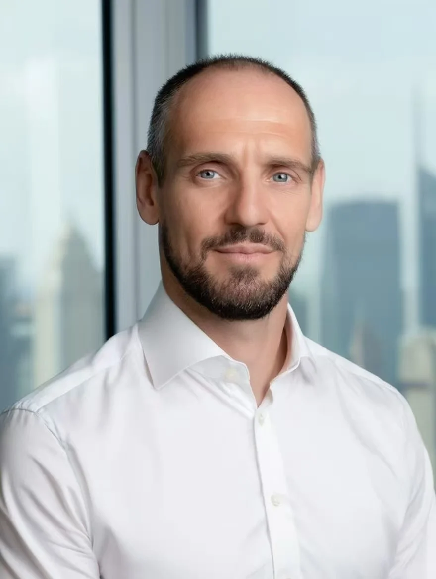 Стратегическое развитие и международные поставки B2B